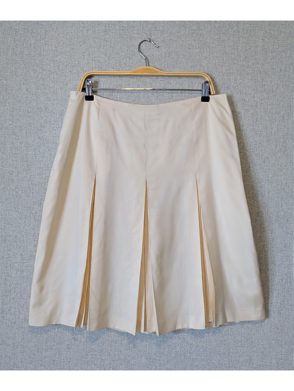 Vintage 80s-90s 100% silk pleated A-line skirt